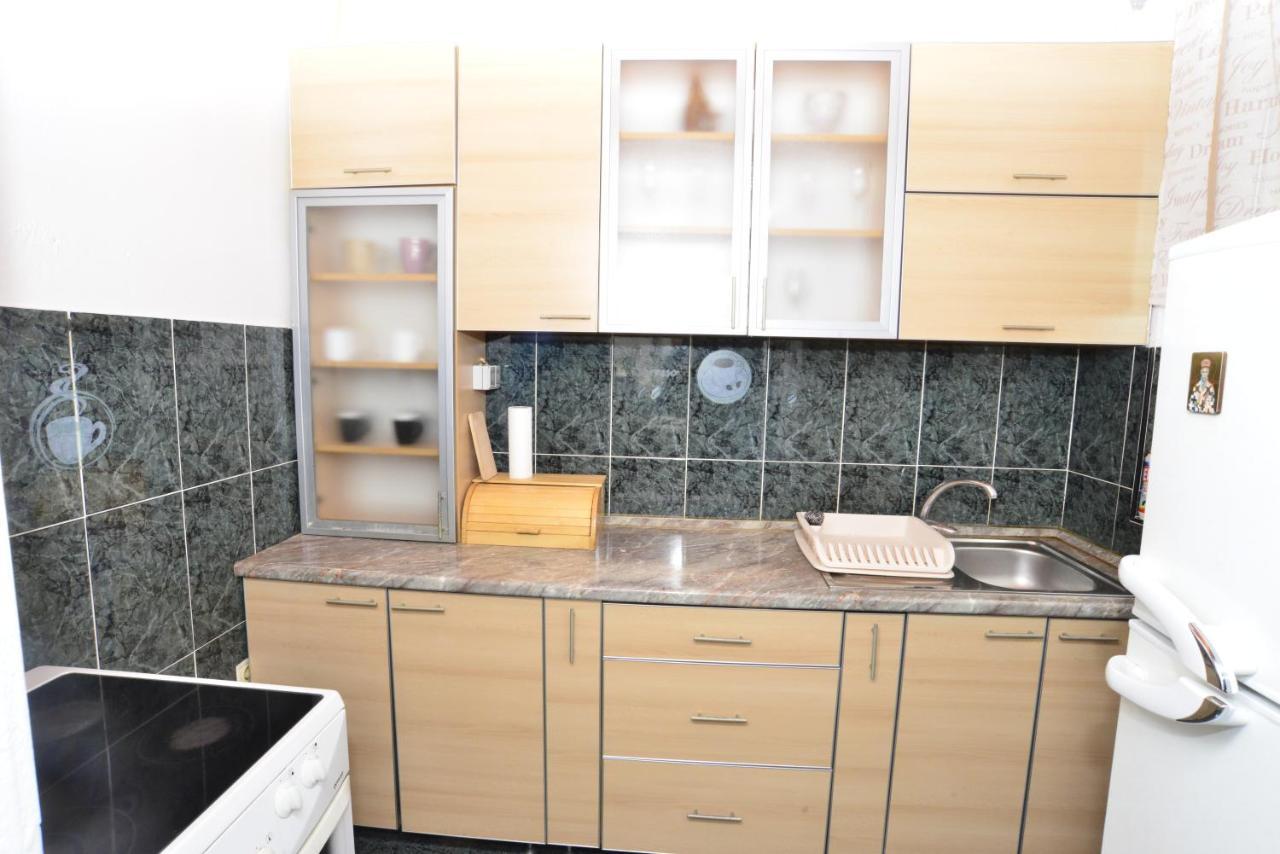 House Sarovic Lägenhet Tivat Exteriör bild