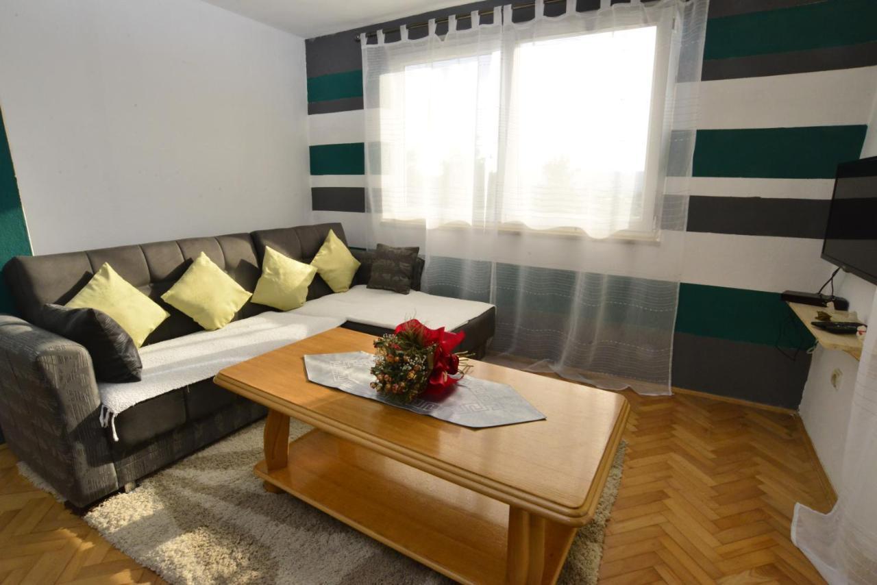 House Sarovic Lägenhet Tivat Exteriör bild